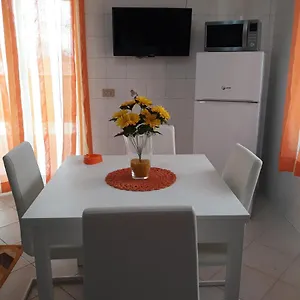  Apartment Casaliuccia Italy