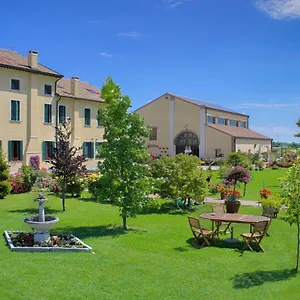 Farm stay Millefiori La Corte Delle Rose Italy